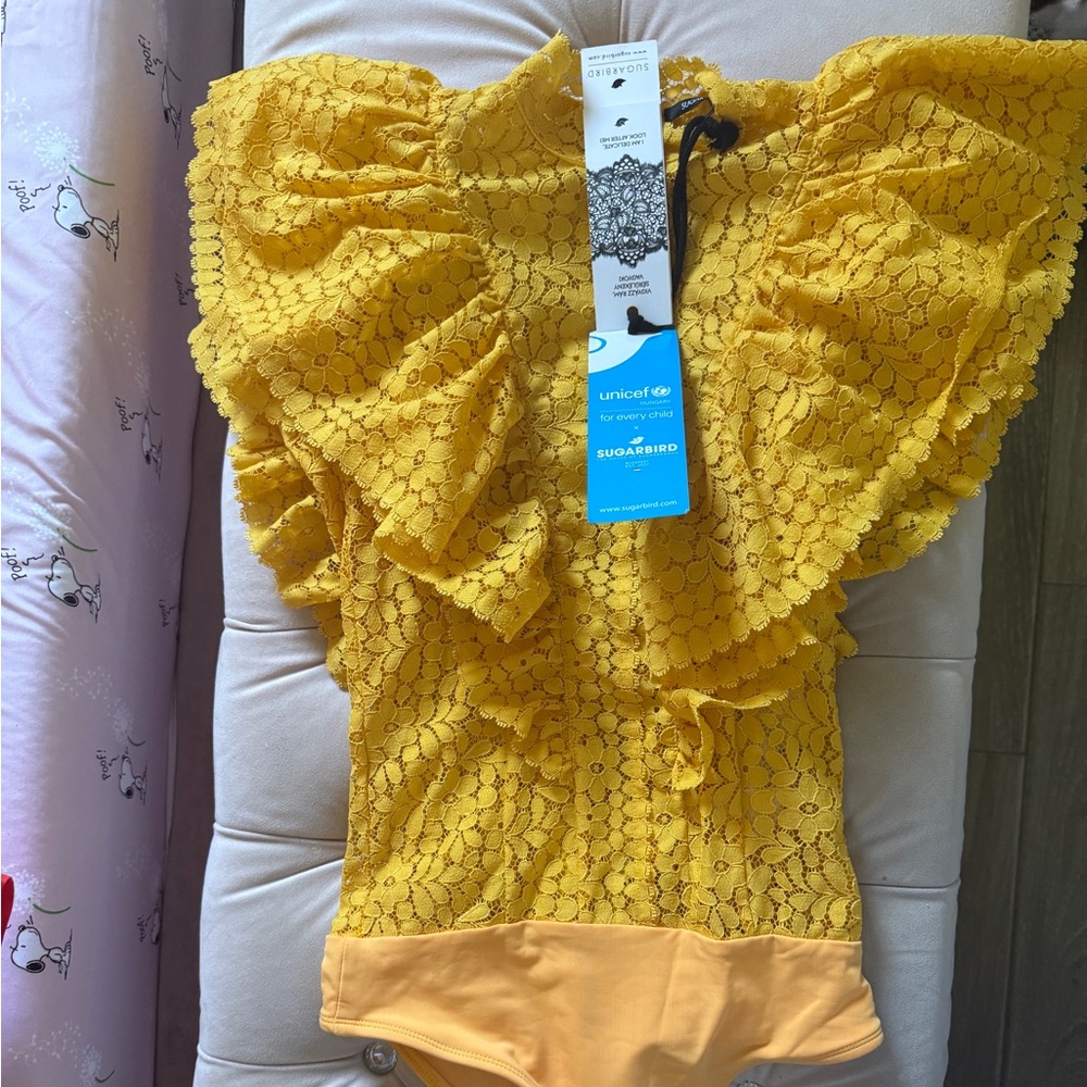 Chic Mustard Lace Bodysuit